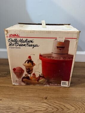 Vintage 1987 Rival Dolly Madison Ice Cream Freezer 4 Qt Model 8400 Red Box Works